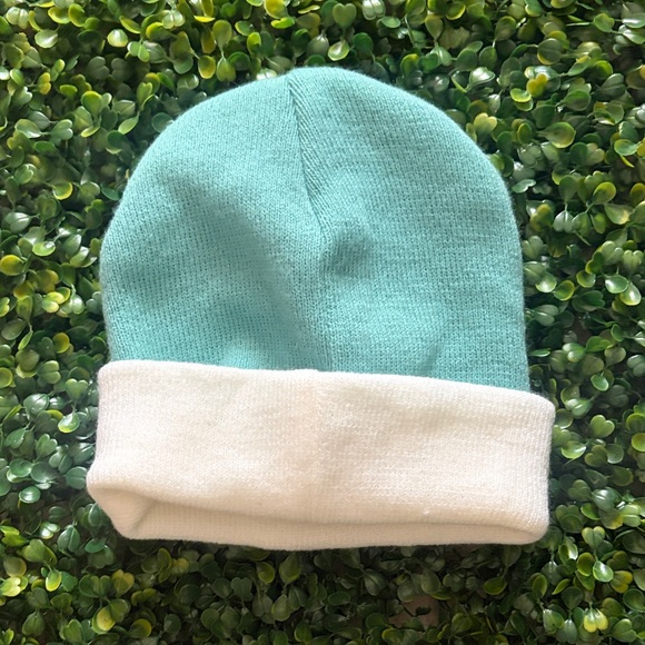 Beanie - Picture 2 of 3